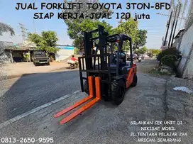 Ready Forklift bekas-Forklift Toyota 3 Ton-8FD-bekas dipakai sendiri