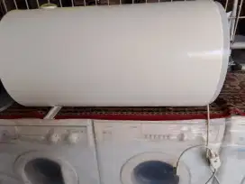 Jual Water heater merk ARISTON ,kapasitas 100 liter