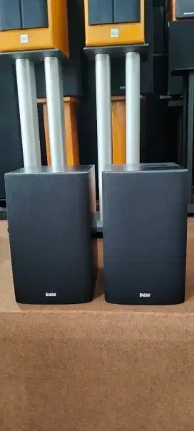 Speaker bookshelf BW model DM 600 S3