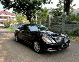 Mercedes E300 W212 Elegance, Pemakai dari baru, sangat istimewa