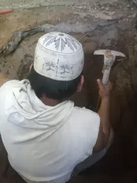 Tukang kayu batu bajaringan cat dan tebas rumput