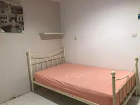 Kost bulanan karyawan/karyawati di tengah kota dan bebas banjir