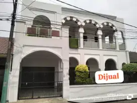 RUMAH GRESS MODEL ISLAMI di AREA GALAXY