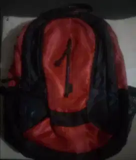 Tas ransel merk Targus