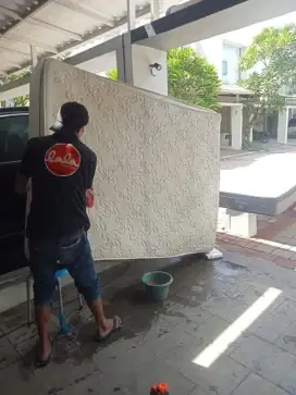 Jasa cuci kasur sofa jok mobil