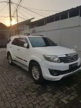 Jual Toyota Fortuner AT Diesel 2011
