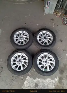 Velg oem agya 1.2 2023 r14 4x100 lbr5 et45 sepaket ban