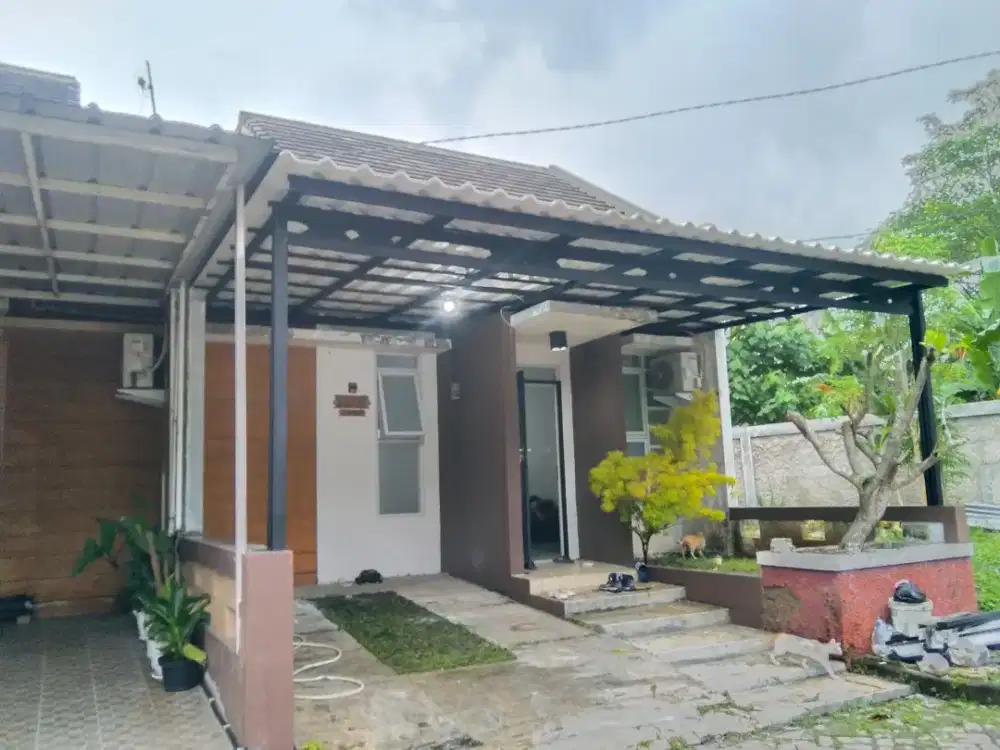 Kanopi baja ringan