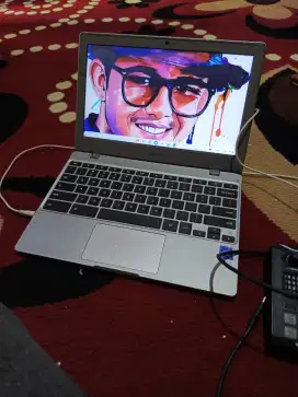 Charmbook 4 samsung