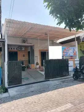 Jual rumah full renov baru ( belum pernah dipakai )
