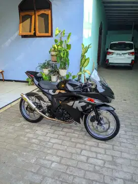 GSX R 150 2018 LENGKAP HIDUP SIAP PAKAI