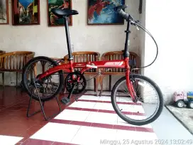 Sepeda lipat. DAHON VYBE D7.. ORI