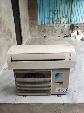 Kami beli AC Daikin bekas anda dgn harga pantas