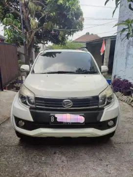 Terios 2025 Putih Automatic AT