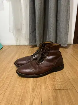 Chevalier captoe boots size 42