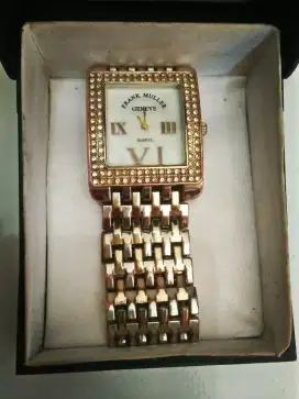 Jam tangan cewe vintage kondisi mesin hidup