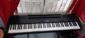 Digital Piano MP 100