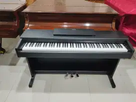 Yamaha Arius YDP 144 Digital Piano