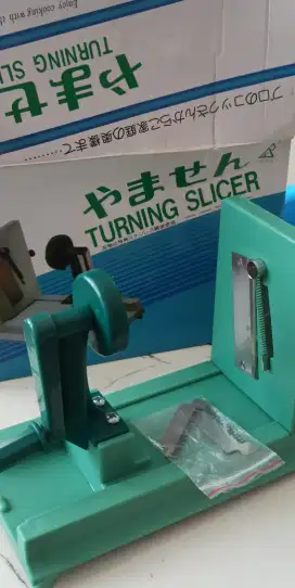 Turning slicer sayuran