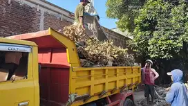 Buang Urug Sampah Proyek Bangunan