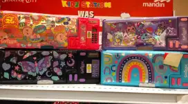SALE KIDZSTATION Tempat Pensil Smiggle Pop Out
