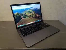 Macbook Air 2018 i5 8 256gb
