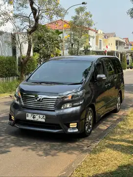 Toyota Vellfire Z CBU Japan 2010 Vellfire 2010 Grey Vellfire 2011
