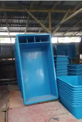 Bak kotak fiberglass