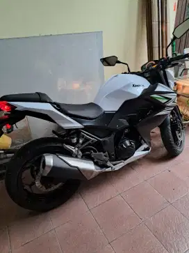 Di jual Kawasaki Z 250