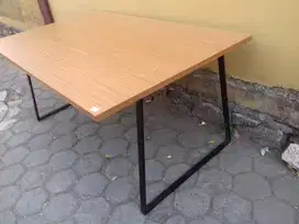 meja meeting marketing kantor kaki besi