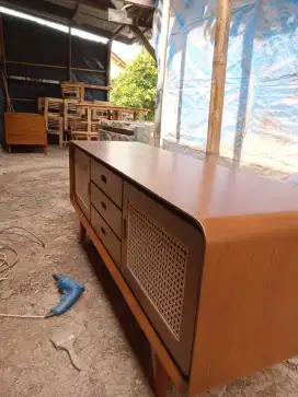 Bofet TV model retro
