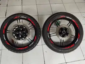 Velg original yamaha R15