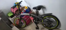 Sepeda Lipat merek Senator