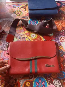 Tas import berkualitas