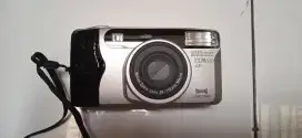 Kamera Analog ( Kamera Film )