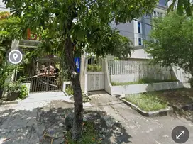 Dijual Rumah Bangunan Komersial Strategis Jl. Kartini Surabaya