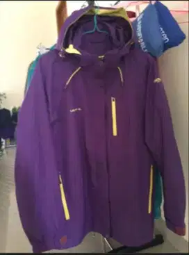 JAKET OUTDOR  LECAF