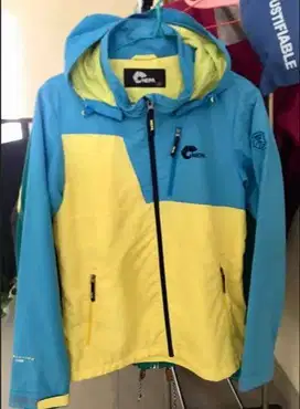 JAKET OUTDOR  NEPA