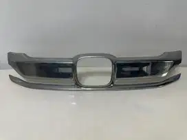 Cover Grill Mobilio 2019
