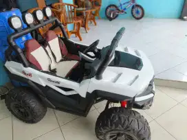 Jual mobil jumbo buat anak² harga nego