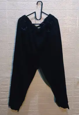 Dijual.sepan olah raga size XXL hitam