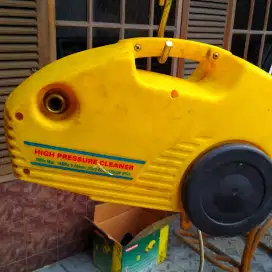 High pressure cleaner