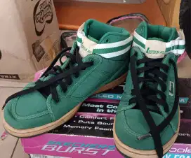 Sepatu league size 38&39