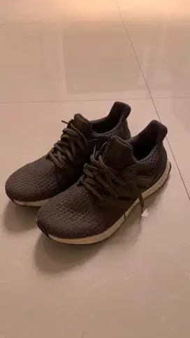 Adidas Ultraboost running