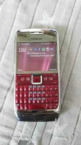 Nokia E71 batangan