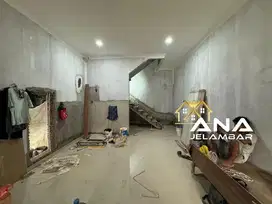 ANA RUMAH BARU UK 5X15M DI KOMPLEK KAVLING POLRI JELAMBAR KA