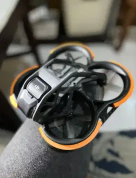 DJI AVATA COMBO GOGGLES 2 with remote controller 2