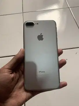 iPhone 7 plus 128gb