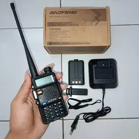Sedia HT Baofeng UV-5R Baru