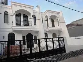 Sisa 1 unit Rumah Baru tengah kota di Turangga Buah Batu Bkr